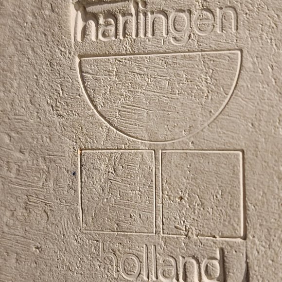 Vintage Harlingen Holland Delft Tile: Woman with Baskets on Her Head - Picture 5 of 5